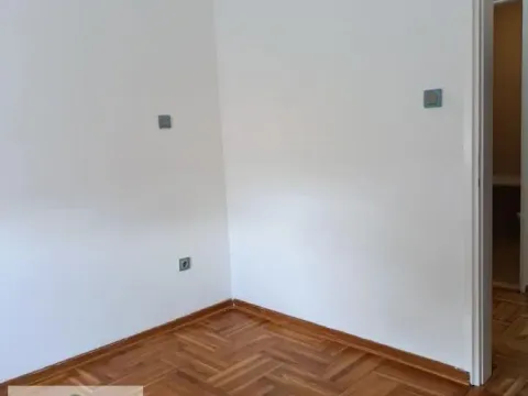 Izdavanje, trosoban stan, 83m², Obrenovac, Beograd - image 9