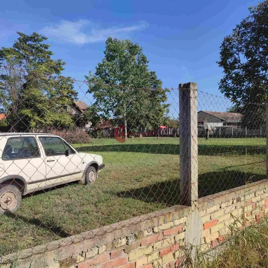 Izdavanje, plac, 1500m², Kelebija, Subotica