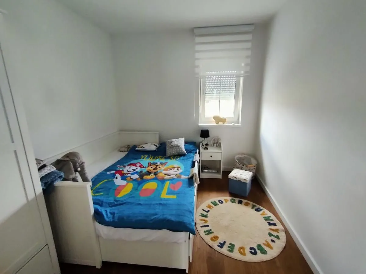 Prodaja, kuća, 200m², Veternik, Novi Sad Sve Podlokacije