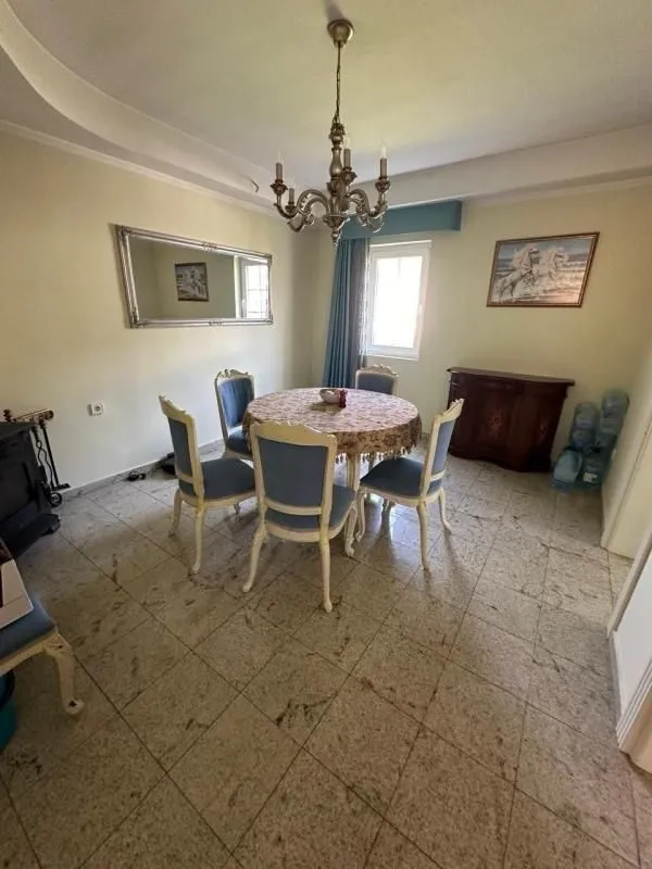 Sale, house, 250m², Bjeliši, Bar