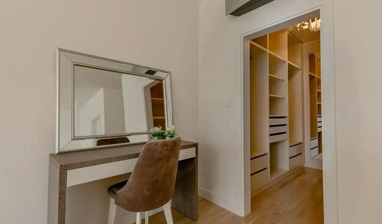 Sale, house, 236m², Njivice, Herceg Novi