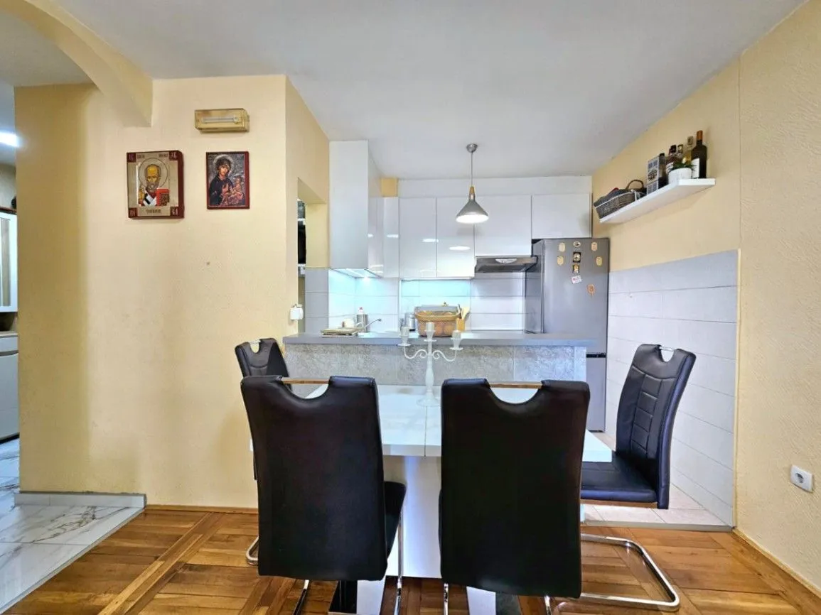 Prodaja, dvosoban stan, 58m², Stara Varoš, Podgorica