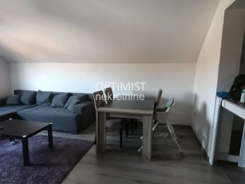 Rent, three bedroom apartment, 100m², Ledine, Beograd - image 2