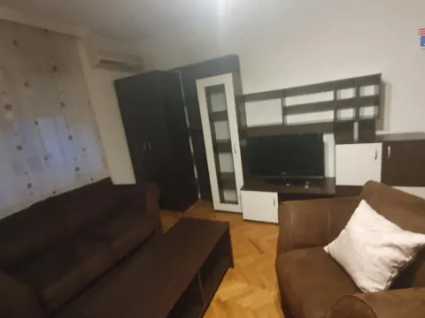 Izdavanje, dvosoban stan, 51m², Grbavica, Novi Sad Sve Podlokacije - image 3