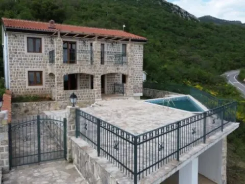 Sale, house, 466m², Budva, Crna Gora - image 2