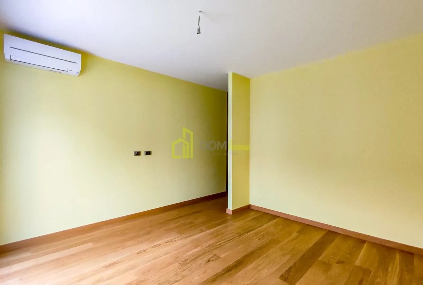 Prodaja, dvosoban stan, 100m², Kruševac, Podgorica