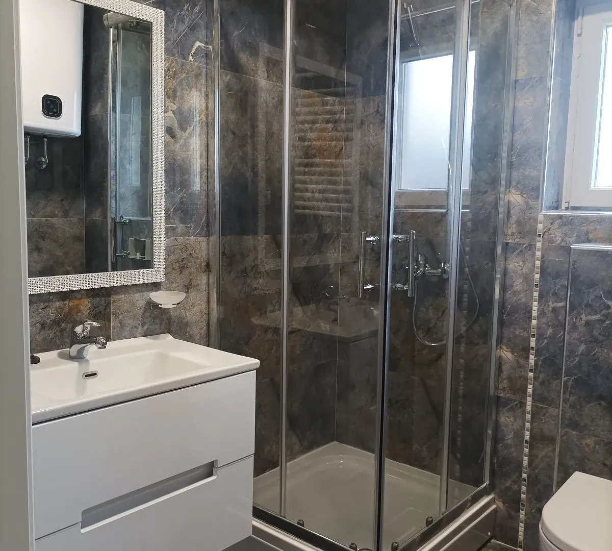 Prodaja, trosoban stan, 108m², Autokomanda, Voždovac Sve Podlokacije