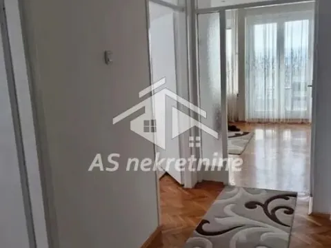 Izdavanje, trosoban stan, 68m², Crveni Krst, Beograd - image 7