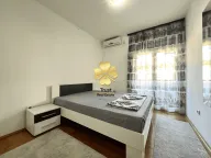 Izdavanje, dvosoban stan, 80m², Stari Aerodrom, Podgorica - image 9