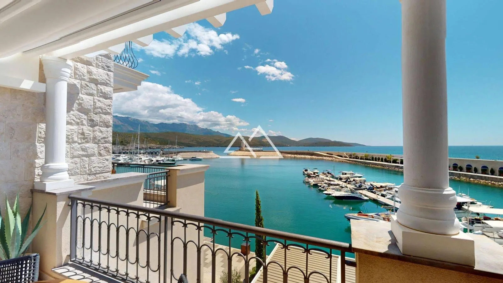 Prodaja, dvosoban stan, 99m², Luštica Bay, Tivat