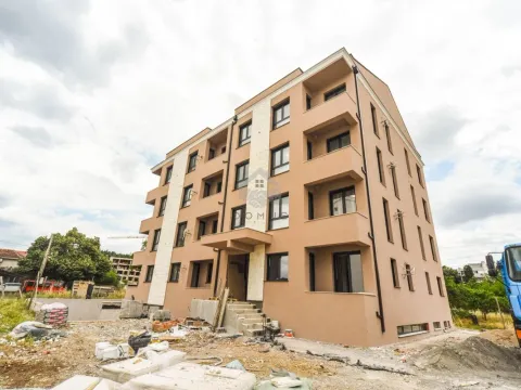 Prodaja, jednosoban stan, 48m², Zabjelo, Podgorica - image 1