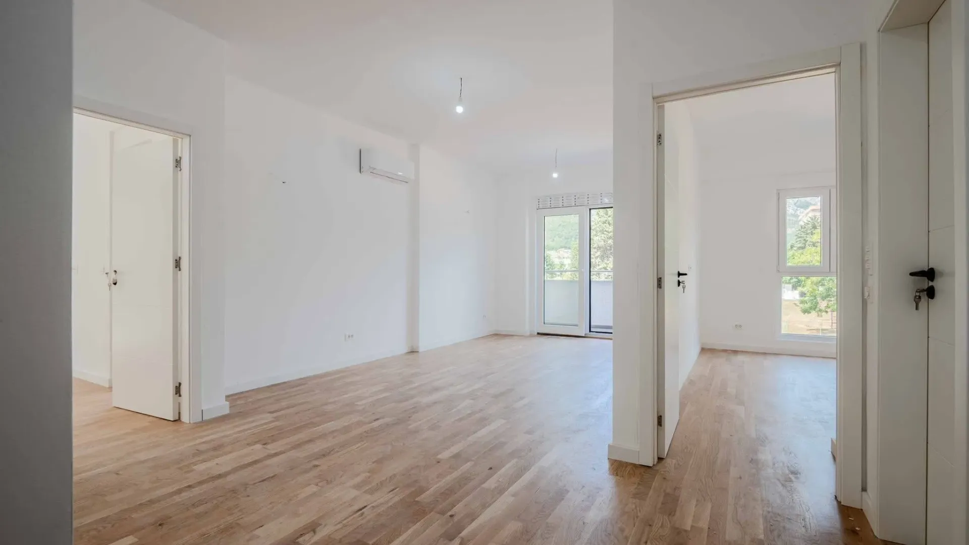 Sale, one bedroom apartment, 65m², Centar, Bar