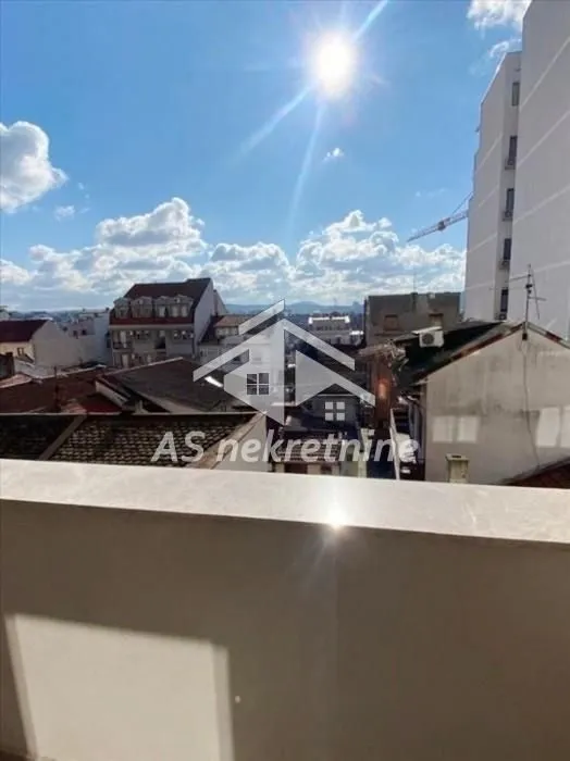 Izdavanje, dvosoban stan, 48m², Neimar, Vračar Sve Podlokacije