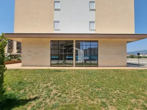 Rent, office space, 309m², New City, Podgorica - image 6