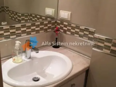 Rent, three bedroom apartment, 90m², Stari Grad, Beograd - image 14