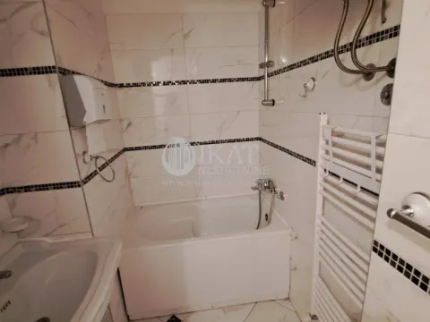 Izdavanje, četvorosoban stan, 80m², Vračar Sve Podlokacije, Beograd - image 8