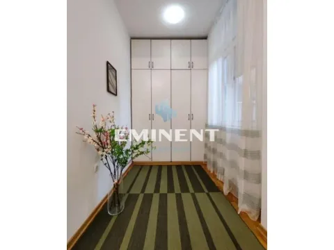 Rent, two bedroom apartment, 44m², Cvetni Trg, Vračar Sve Podlokacije - image 7
