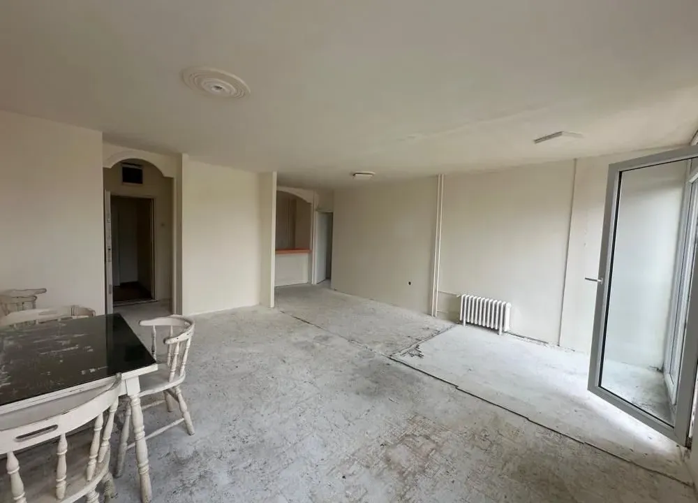 Sale, three bedroom apartment, 77m², Banjica, Voždovac Sve Podlokacije