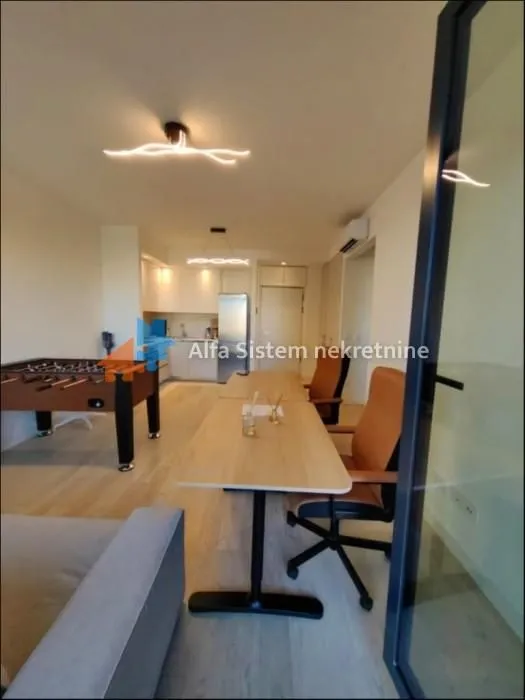 Rent, two bedroom apartment, 55m², Savski Venac, Beograd