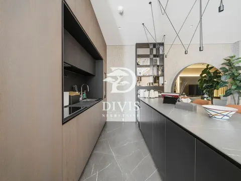 Sale, four bedroom apartment, 162m², Vračar Hram, Vračar Sve Podlokacije - image 7