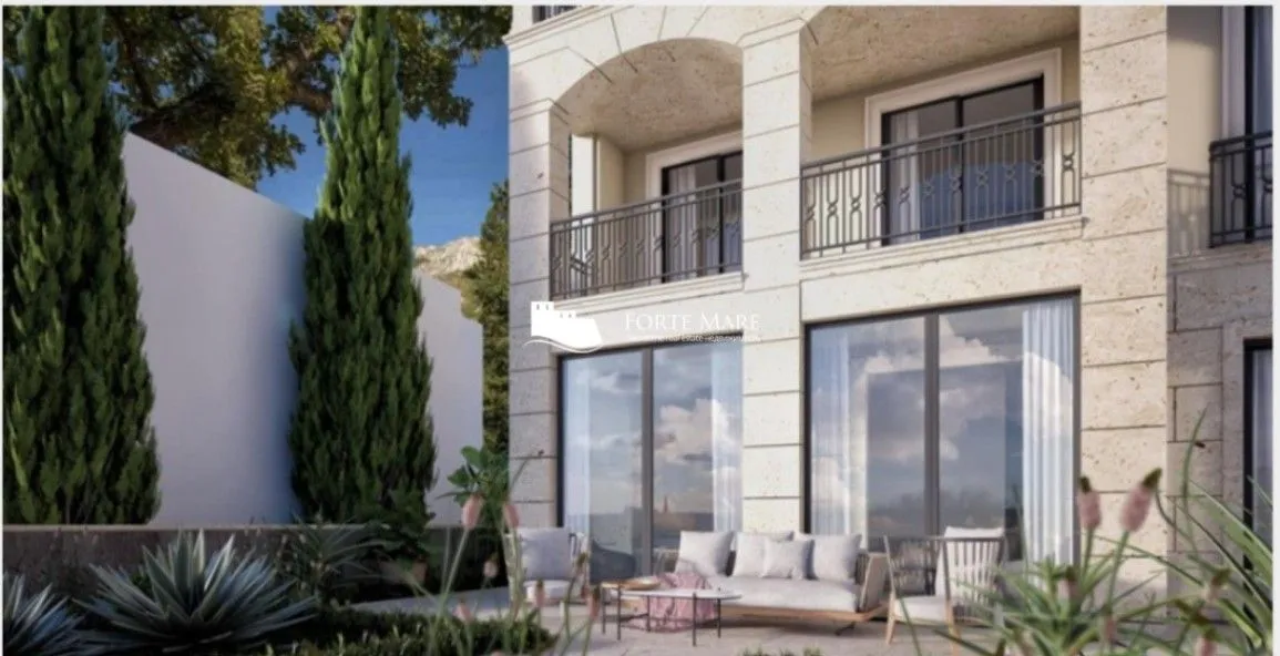 Sale, house, 261m², Skočiđevojka, Budva