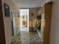 Prodaja, kuća, 170m², Stari Aerodrom, Podgorica - image 13