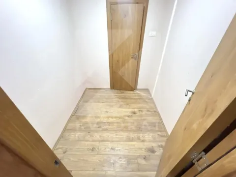 Rent, office space, 90m², Dalmatinska ulica, Podgorica - image 8
