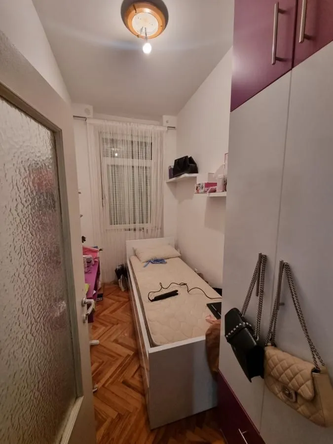 Prodaja, dvosoban stan, 37m², Centar, Novi Sad