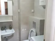 Izdavanje, jednosoban stan, 45m², Blok 9, Podgorica - image 8