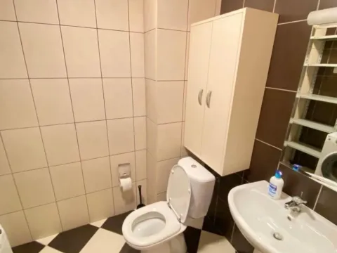 Izdavanje, dvosoban stan, 100m², City Kvart, Podgorica - image 4