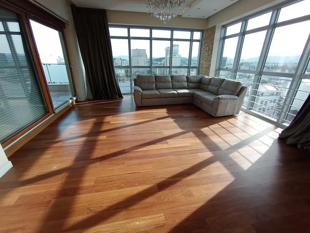 Sale, three bedroom apartment, 270m², Centar, Podgorica