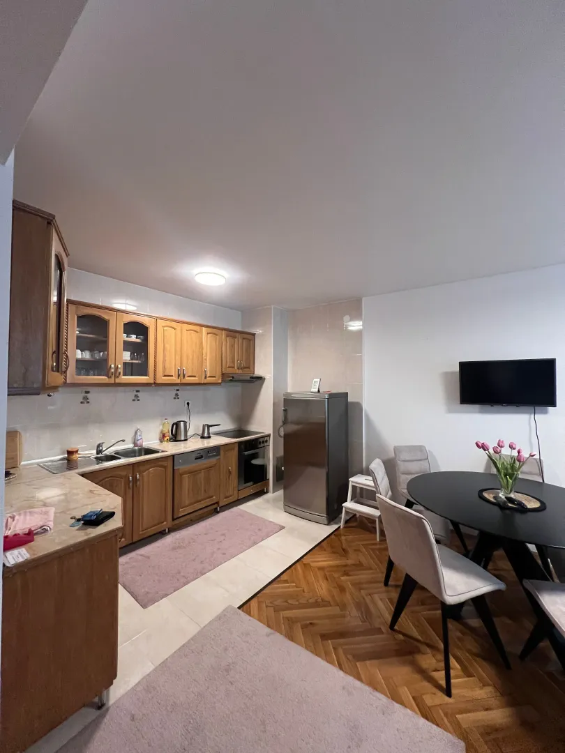 Rent, two bedroom apartment, 70m², Makedonsko naselje, Bar