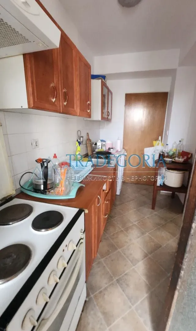 Prodaja, dvosoban stan, 73m², Bar, Crna Gora