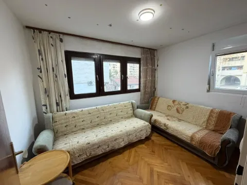 Izdavanje, dvosoban stan, 65m², Makedonsko naselje, Bar - image 5