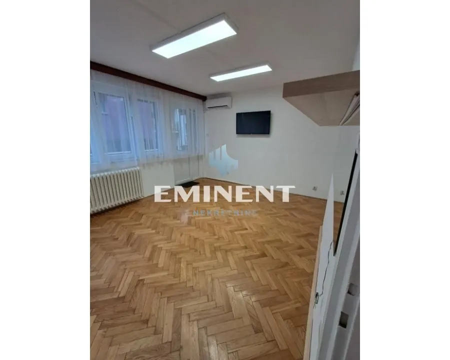 Rent, two bedroom apartment, 53m², Kalenić Pijaca, Vračar Sve Podlokacije