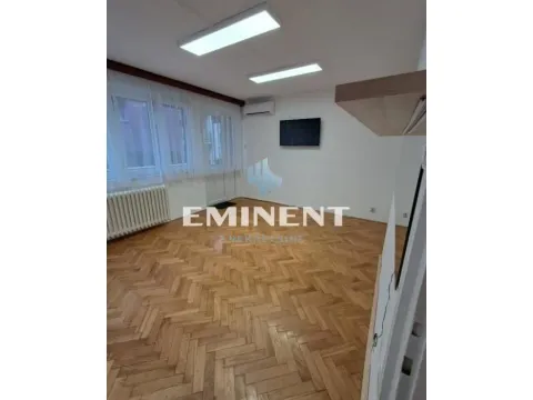 Stan in Kalenić Pijaca