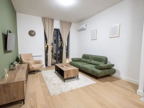 Izdavanje, dvosoban stan, 54m², Beograd Na Vodi, Beograd - image 10