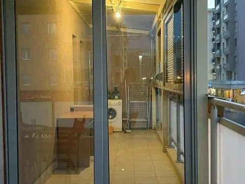 Prodaja, dvosoban stan, 75m², City Kvart, Podgorica - image 11