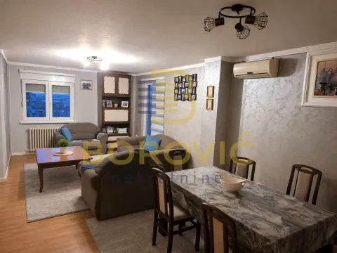 Sale, two bedroom apartment, 75m², Novi Beograd Blok 62, Novi Beograd Sve Podlokacije - image 2