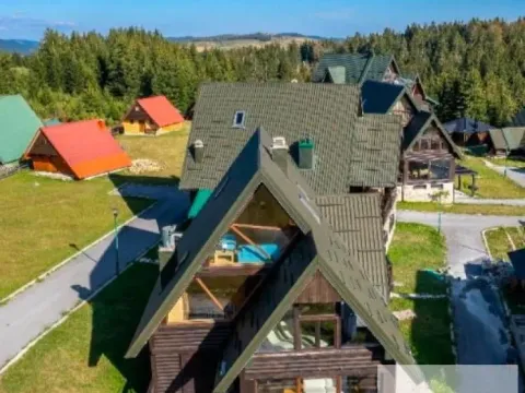 Prodaja, kuća, 350m², Žabljak, Crna Gora - image 2