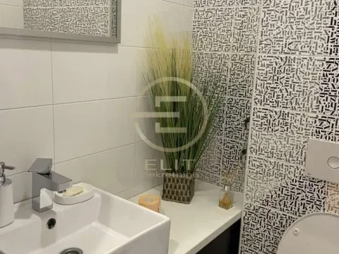 Prodaja, četvorosoban stan, 105m², Bulevar Evrope, Novi Sad Sve Podlokacije - image 16