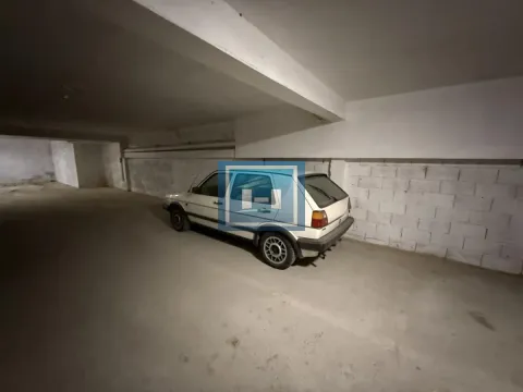 Rent, parking/garage, 11m², Centar, Jagodina - image 1