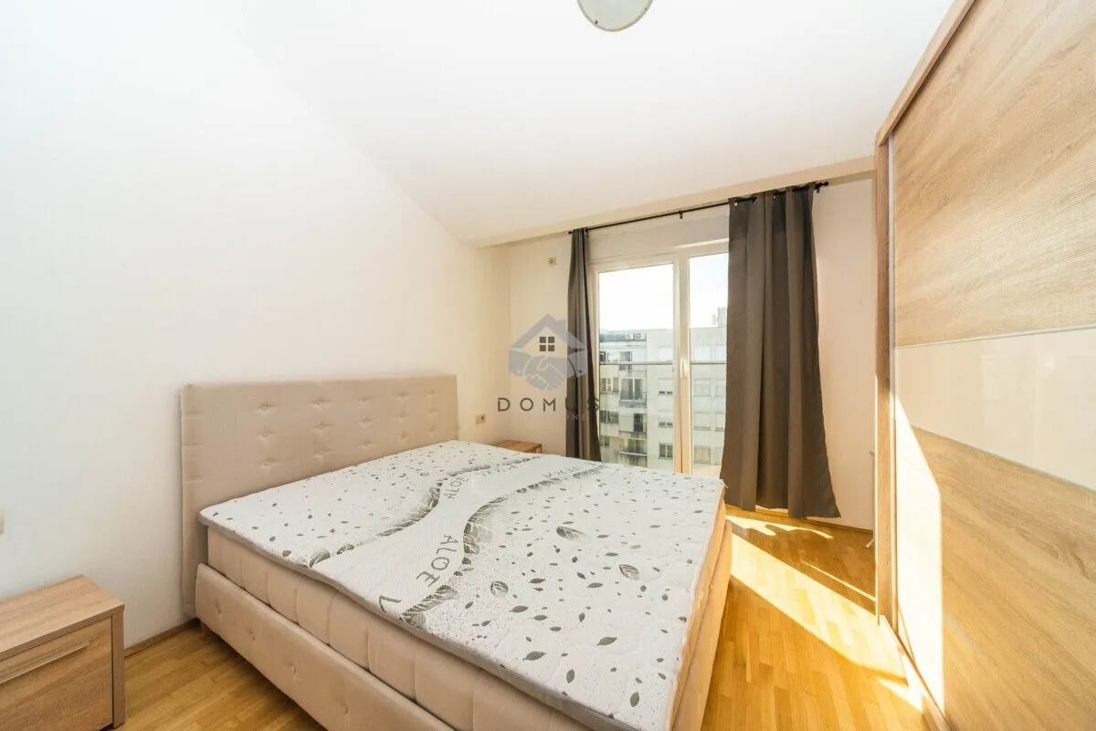 Izdavanje, jednosoban stan, 45m², Blok 9, Podgorica