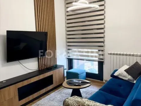 Izdavanje, dvosoban stan, 60m², Cvetkova Pijaca, Zvezdara Sve Podlokacije - image 9