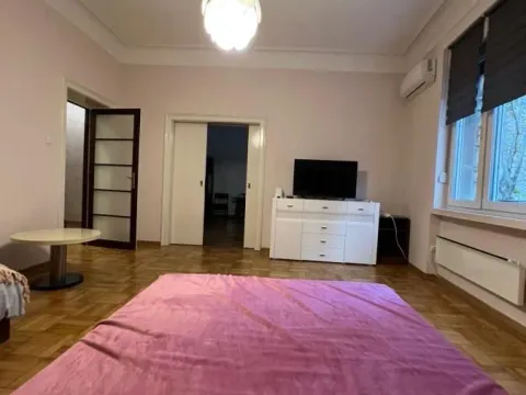 Izdavanje, dvosoban stan, 70m², Stari Grad, Beograd - image 9
