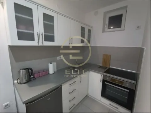 Izdavanje, stan, 42m², Socijalno, Novi Sad Sve Podlokacije - image 3