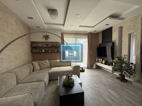 Sale, house, 240m², Centar, Jagodina - image 9