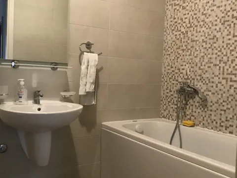 Rent, two bedroom apartment, 71m², Ljubović, Podgorica - image 9