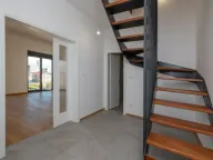 Sale, three bedroom apartment, 130m², Zabjelo, Podgorica - image 10