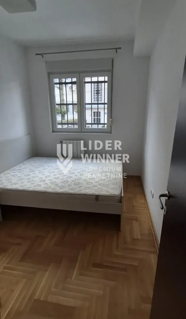 Sale, two bedroom apartment, 60m², Olimp, Zvezdara Sve Podlokacije